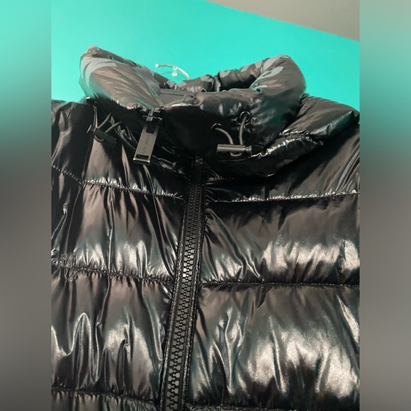 SOLD Metallic Ciré Hooded Puffer Jacket - Picture 3 of 7